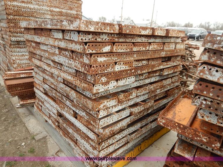 image for item K7302 Assorted Efco concrete forms