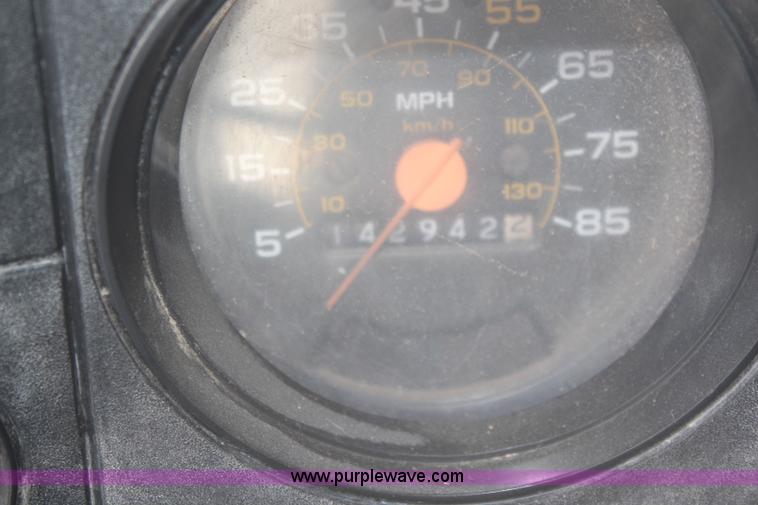 image for item K8751 1988 GMC 7000 semi truck