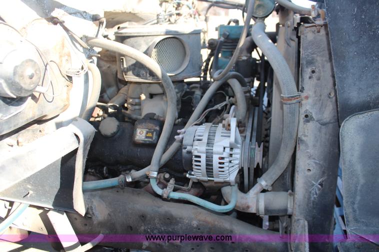 image for item K8751 1988 GMC 7000 semi truck