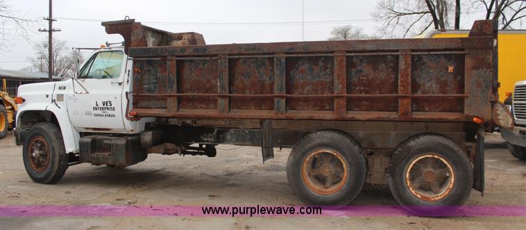 image for item K8864 1978 Chevrolet C65 dump truck