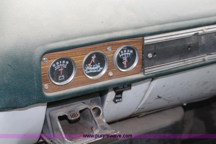 image for item K8864 1978 Chevrolet C65 dump truck