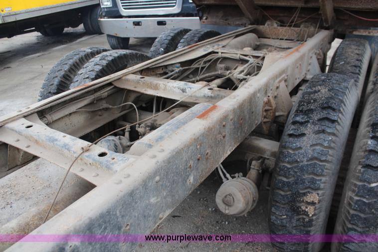 image for item K8864 1978 Chevrolet C65 dump truck