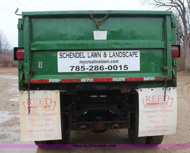 image for item K8965 1993 International 4700 dump truck
