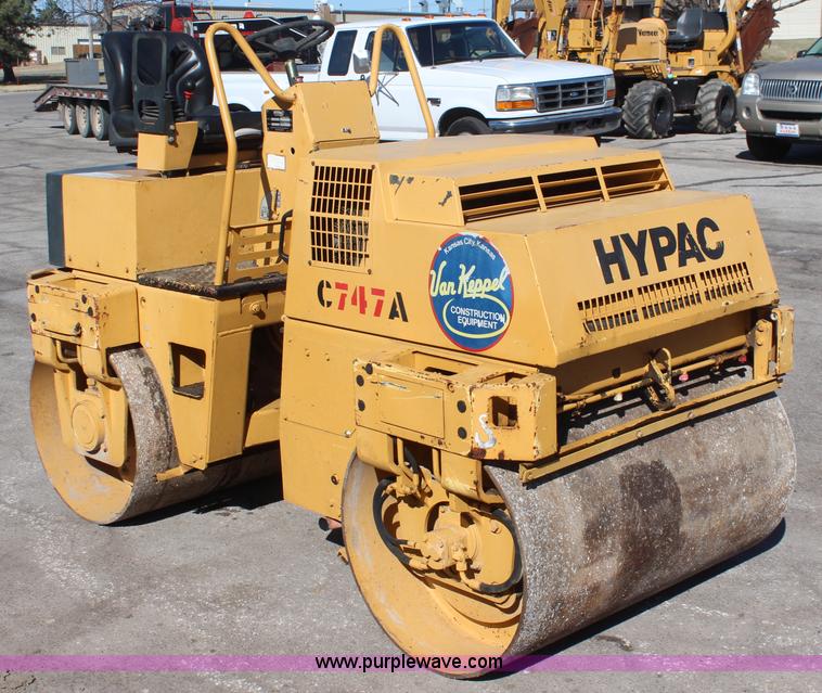 image for item K8984 Hypac C747A vibratory roller