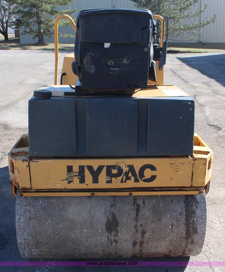 image for item K8984 Hypac C747A vibratory roller