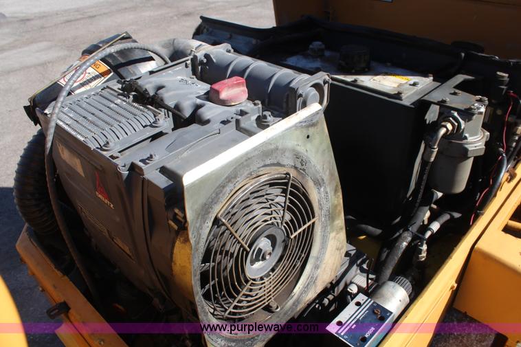 image for item K8984 Hypac C747A vibratory roller