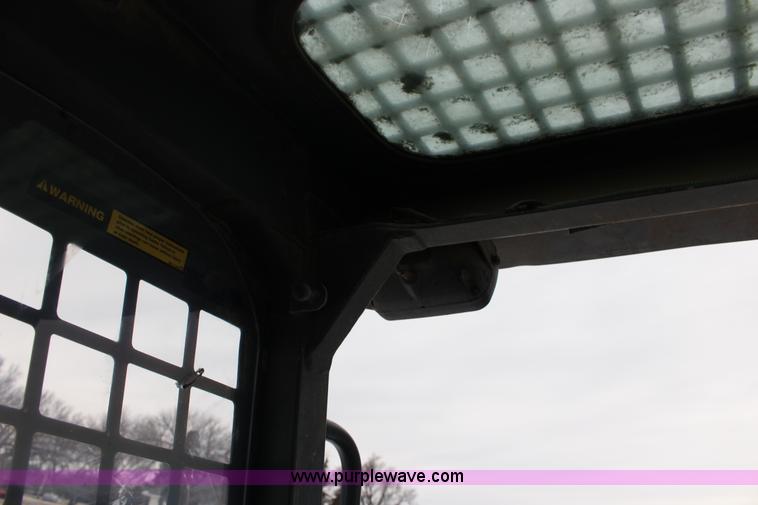 image for item L6716 2002 Takeuchi TL150 tracked skid steer