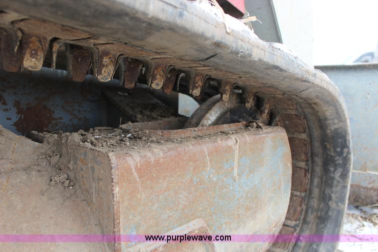 image for item L6716 2002 Takeuchi TL150 tracked skid steer