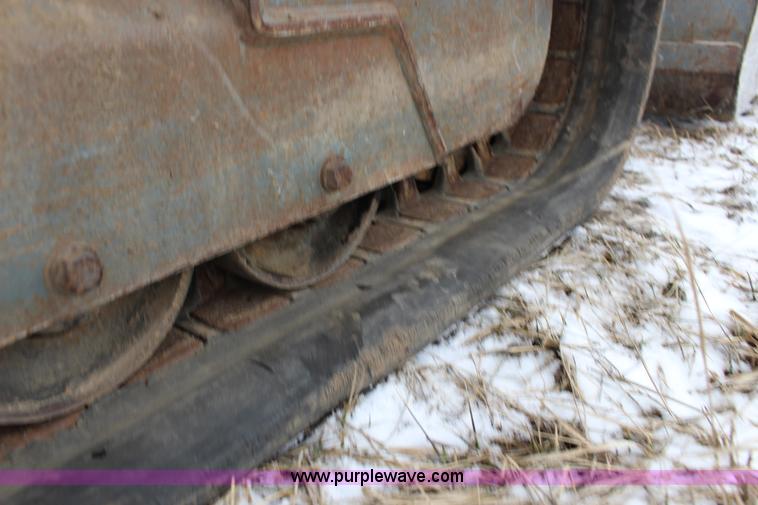 image for item L6716 2002 Takeuchi TL150 tracked skid steer