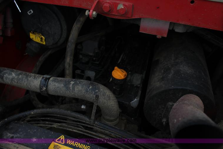 image for item L6716 2002 Takeuchi TL150 tracked skid steer