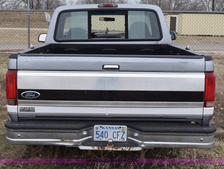 image for item K7030 1995 Ford F150 XLT SuperCab pickup truck