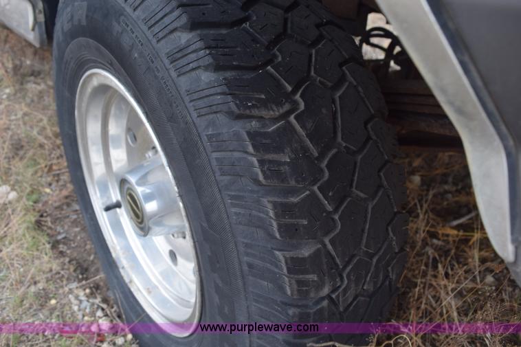 image for item K7030 1995 Ford F150 XLT SuperCab pickup truck