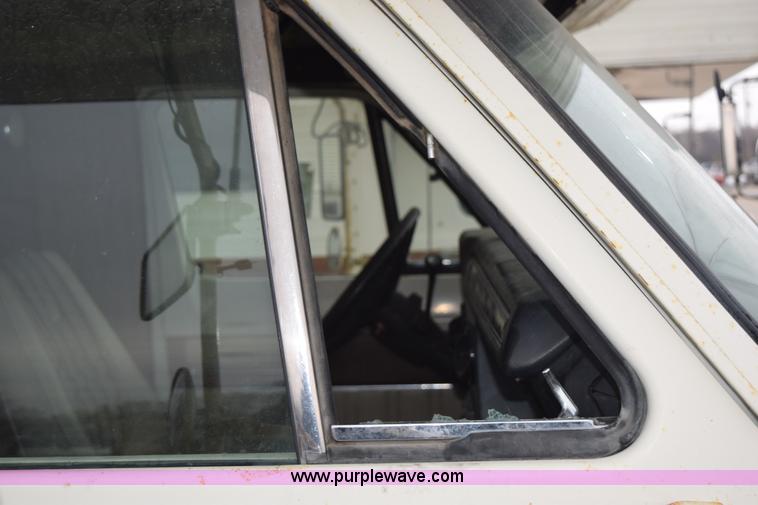 image for item K7245 1975 Dodge Sportsman camper