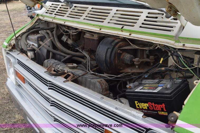 image for item K7245 1975 Dodge Sportsman camper