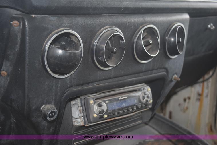 image for item K7245 1975 Dodge Sportsman camper