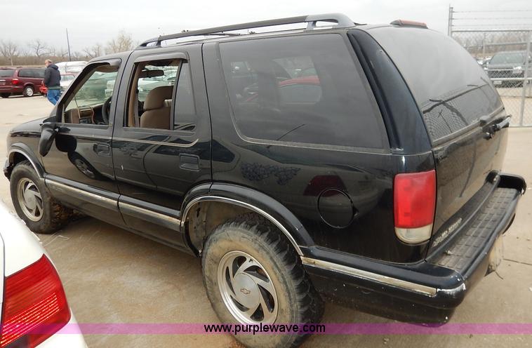 image for item K8861 1996 Chevrolet Blazer