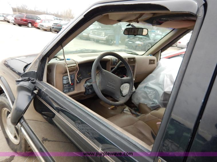 image for item K8861 1996 Chevrolet Blazer