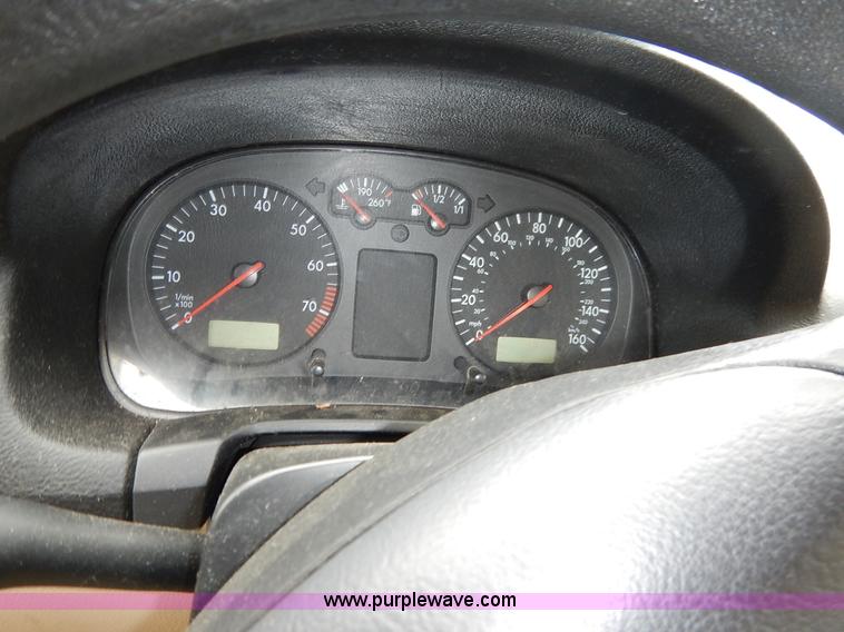 image for item K8862 2003 Volkswagen jetta GLS