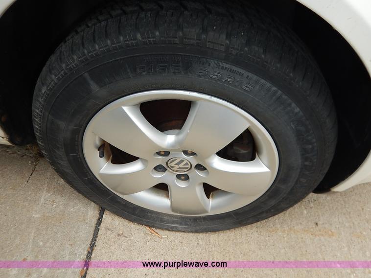 image for item K8862 2003 Volkswagen jetta GLS