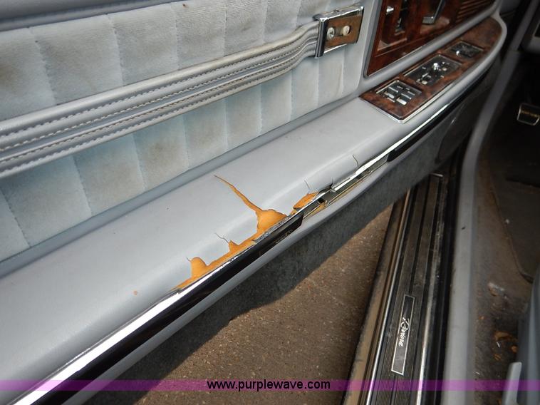 image for item K8867 1991 Buick Riviera