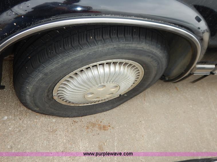 image for item K8867 1991 Buick Riviera