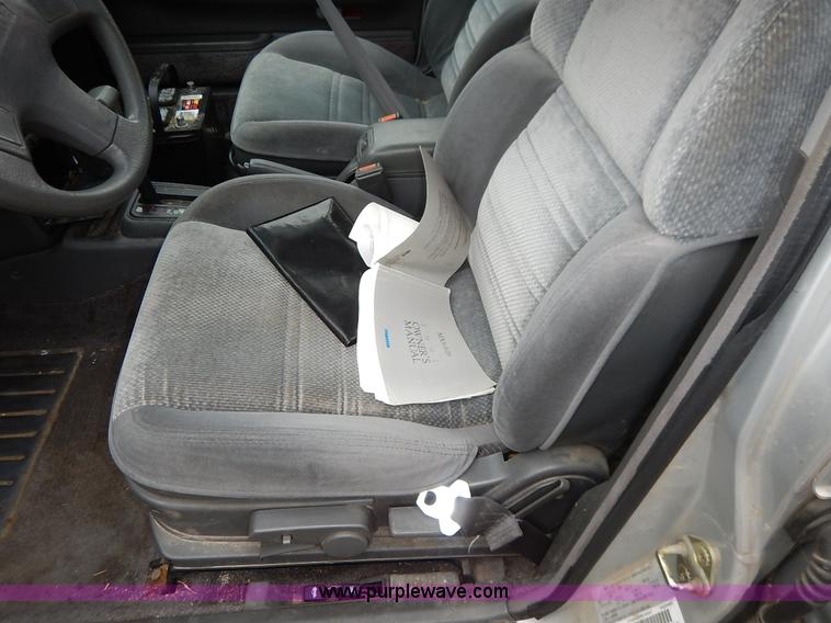 image for item K8868 1991 Mazda 626