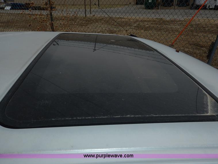 image for item K8868 1991 Mazda 626