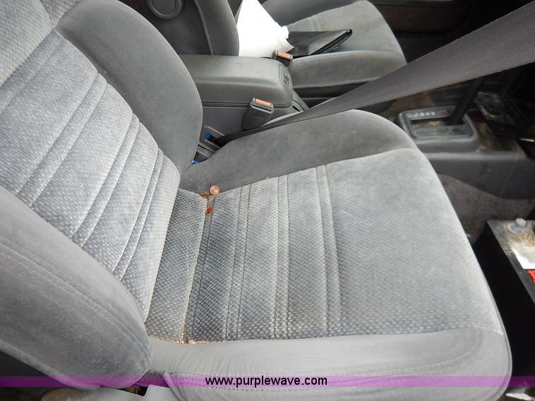 image for item K8868 1991 Mazda 626