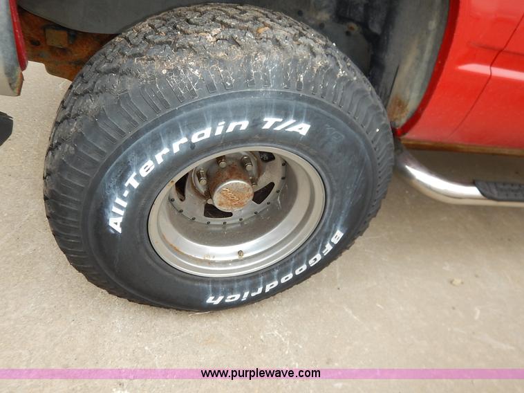 image for item K8869 1995 Chevrolet C/K 1500 pickup truck