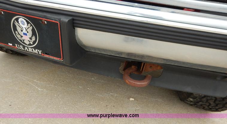 image for item K8869 1995 Chevrolet C/K 1500 pickup truck