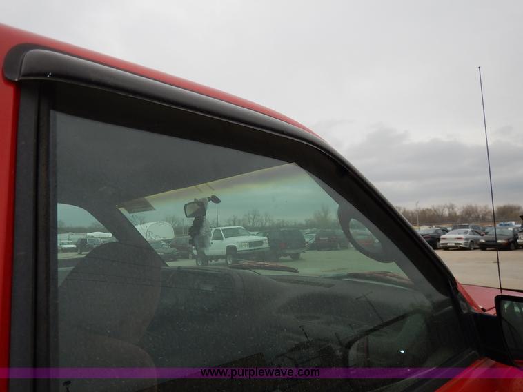 image for item K8869 1995 Chevrolet C/K 1500 pickup truck