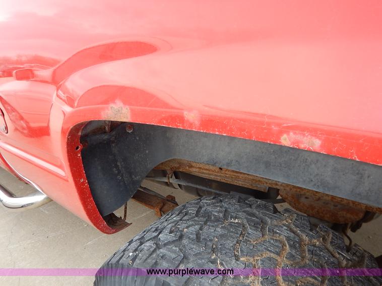 image for item K8869 1995 Chevrolet C/K 1500 pickup truck