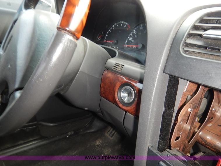 image for item K8870 2002 Lincoln LS