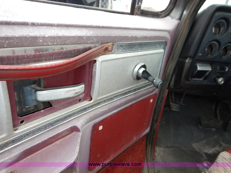 image for item K8871 1979 Chevrolet 1500 pickup truck