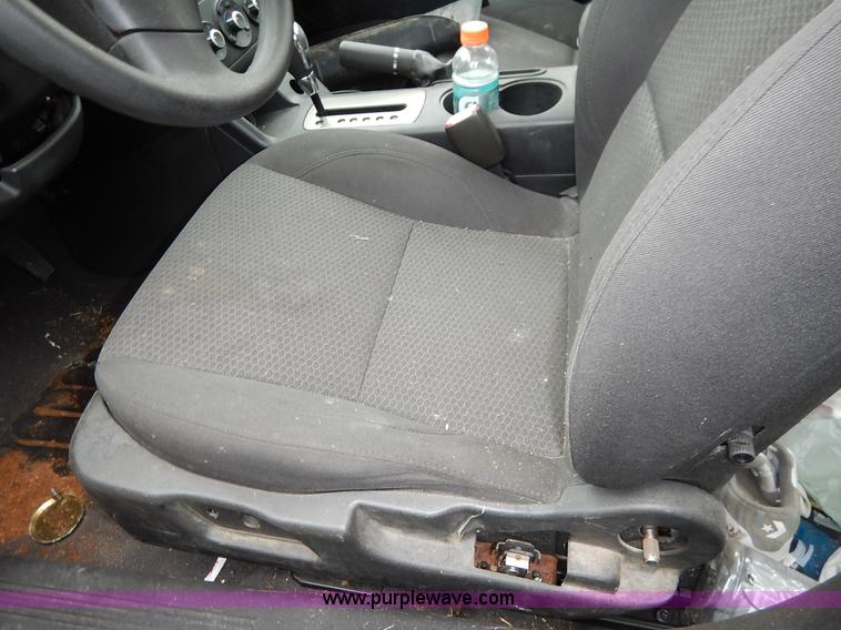 image for item K8879 2006 Pontiac G6