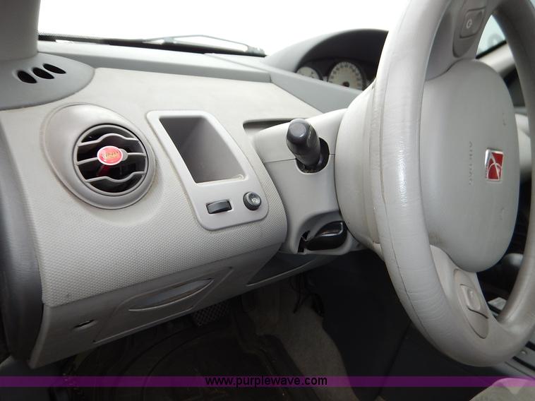 image for item K8884 2003 Saturn Ion