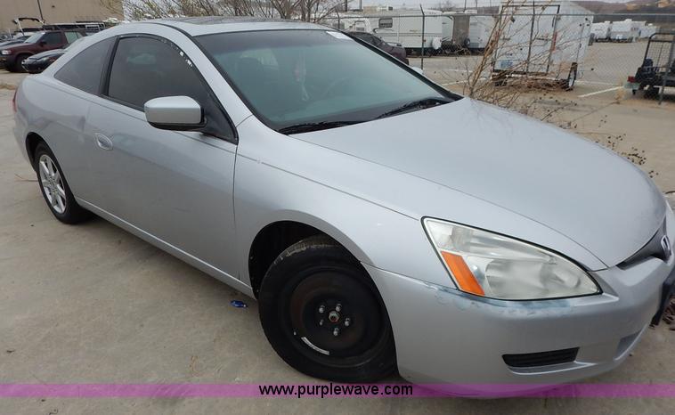 image for item K8889 2004 Honda Accord