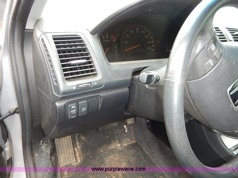 image for item K8889 2004 Honda Accord