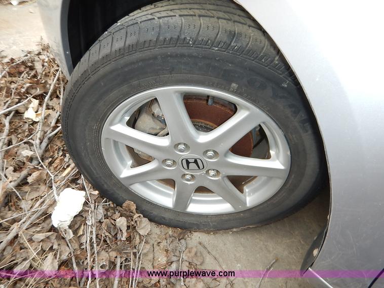 image for item K8889 2004 Honda Accord