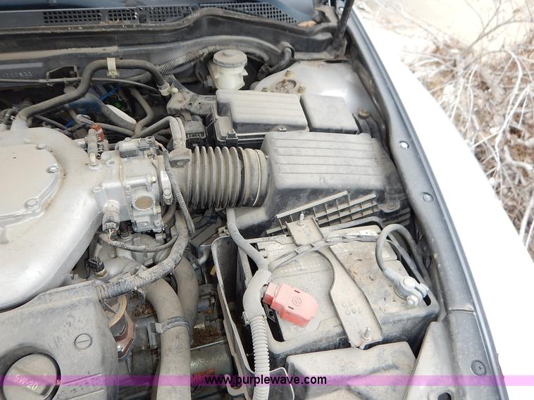 image for item K8889 2004 Honda Accord