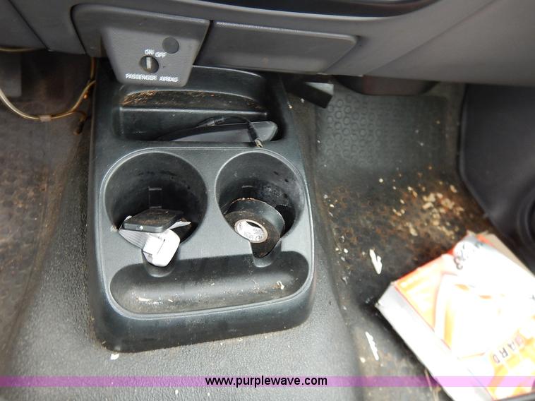 image for item K8890 2003 Ford Ranger pickup truck