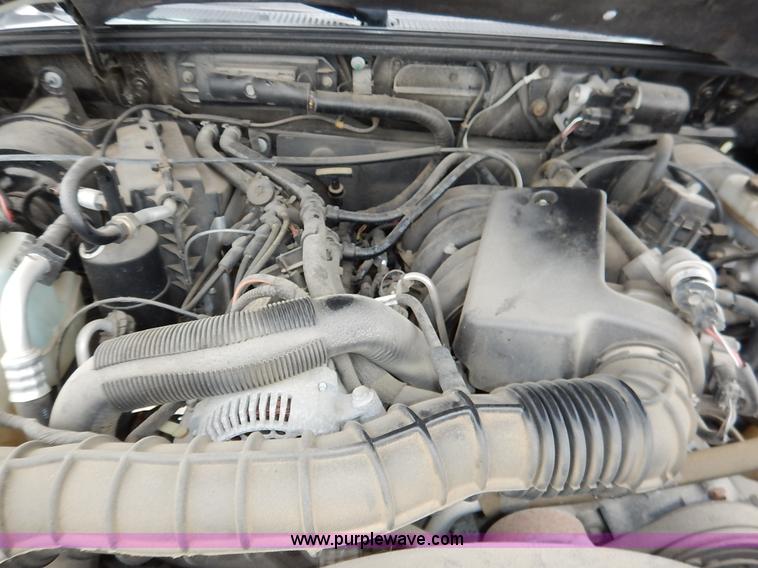 image for item K8890 2003 Ford Ranger pickup truck
