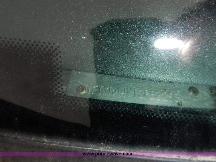 image for item K8890 2003 Ford Ranger pickup truck