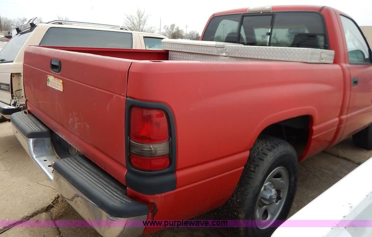 image for item K8892 1998 Dodge Ram 1500 pickup truck
