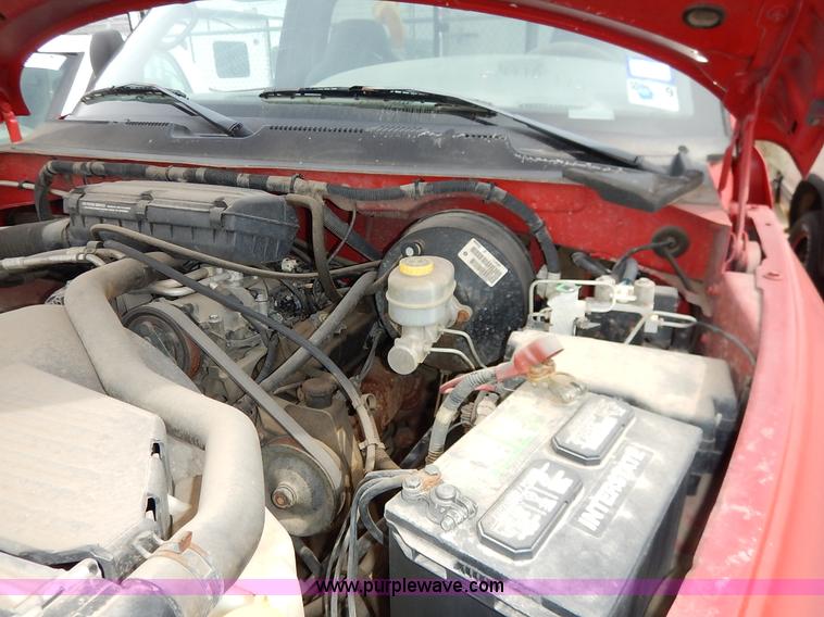 image for item K8892 1998 Dodge Ram 1500 pickup truck