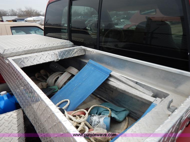 image for item K8892 1998 Dodge Ram 1500 pickup truck