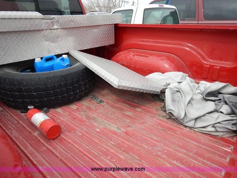 image for item K8892 1998 Dodge Ram 1500 pickup truck