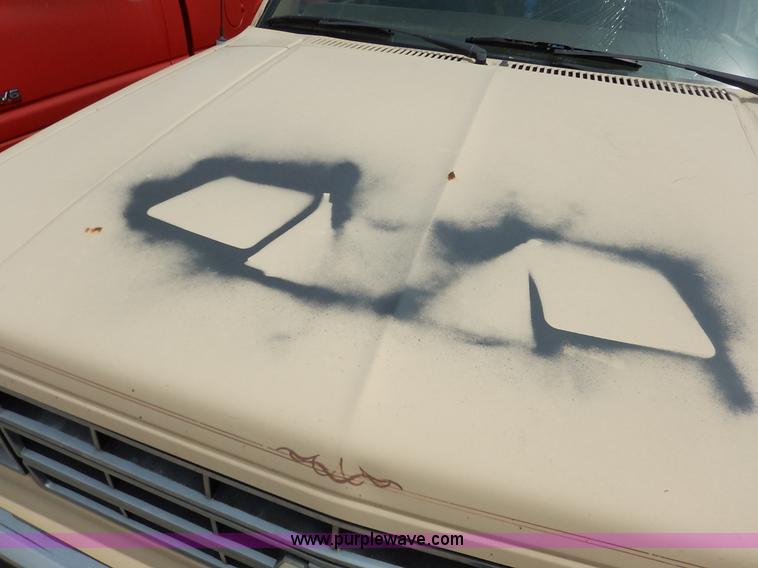 image for item K8893 1985 Chevrolet Blazer SUV