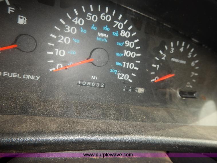 image for item K8894 1999 Dodge Neon