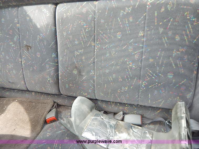 image for item K8894 1999 Dodge Neon